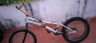 Bicicleta Monty Trial Aluminio cesar cañas