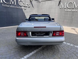Mercedes-Benz Clase SL 600 290 kW (394 CV)