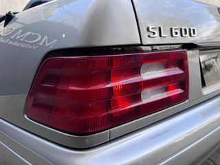 Mercedes-Benz Clase SL 600 290 kW (394 CV)