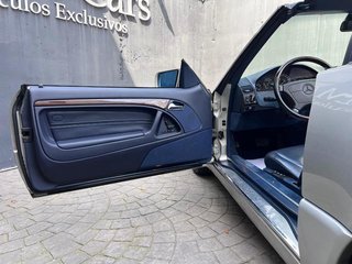Mercedes-Benz Clase SL 600 290 kW (394 CV)