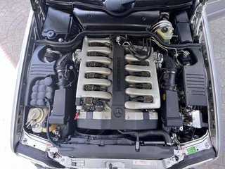 Mercedes-Benz Clase SL 600 290 kW (394 CV)