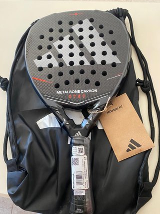 Adidas Metalbone Carbon 2026