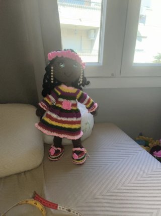 Muñeca crochet artesanal