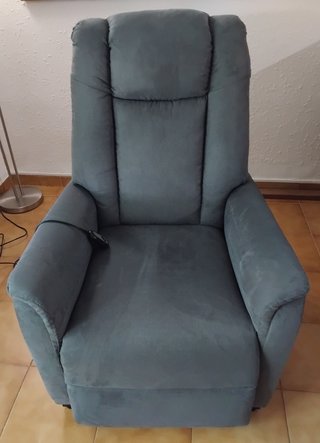 Sillón reclinable levanta-personas gris