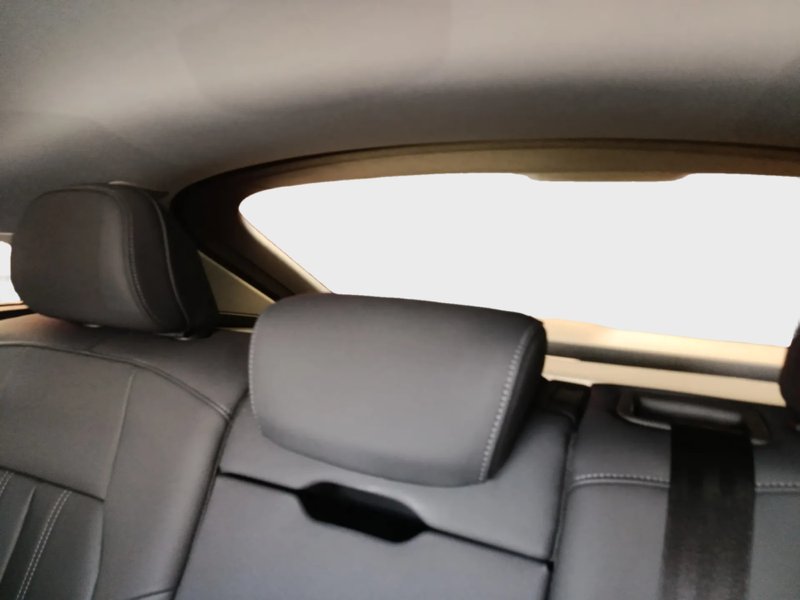 Audi Q5 2025, foto 22