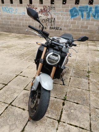 Honda CB650R Naked Moto