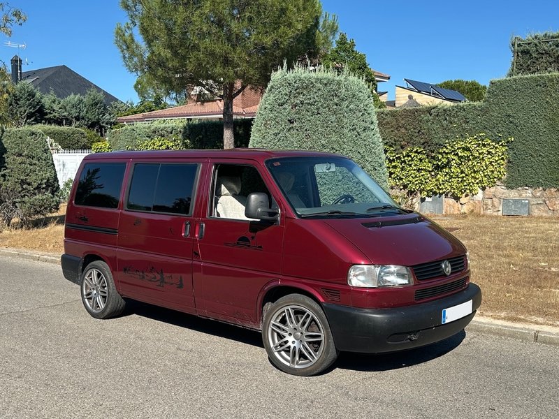 Volkswagen Multivan 2000 151c - foto 1