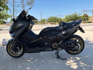 Yamaha TMAX 530 Black Max Maxi Scooter