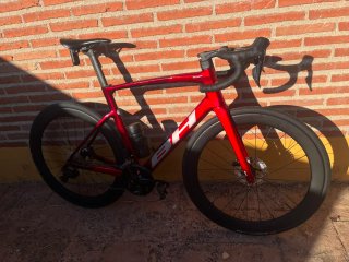 Bicicleta de carretera BH RS1