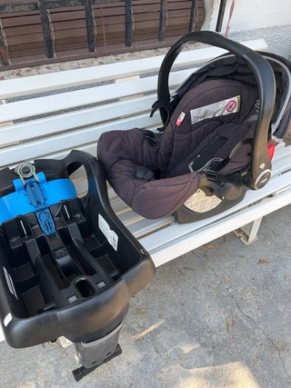 Maxi-Cosi Bebé con Base Isofix