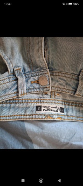 Pantalón vaquero jean roto