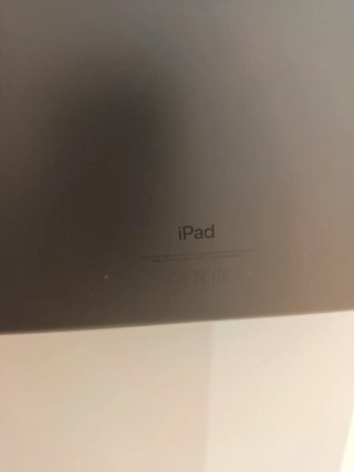 iPad 9ª Gen 64GB Space Gray + Accesorios