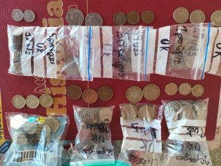 Monedas/Billetes UK/IT/FR/DOLAR