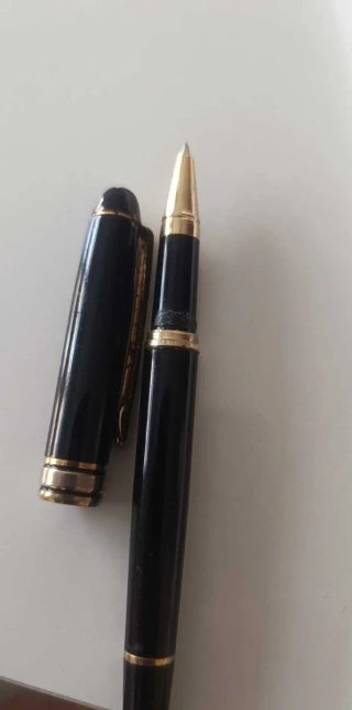 Penna Montblanc Nero e Oro