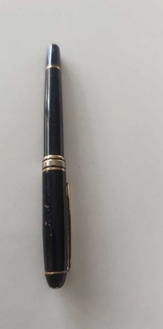 Penna Montblanc Nero e Oro