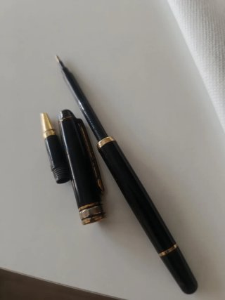Penna Montblanc Nero e Oro