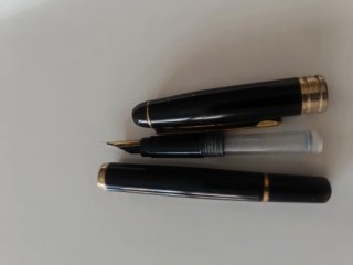 Penna Montblanc Nero e Oro