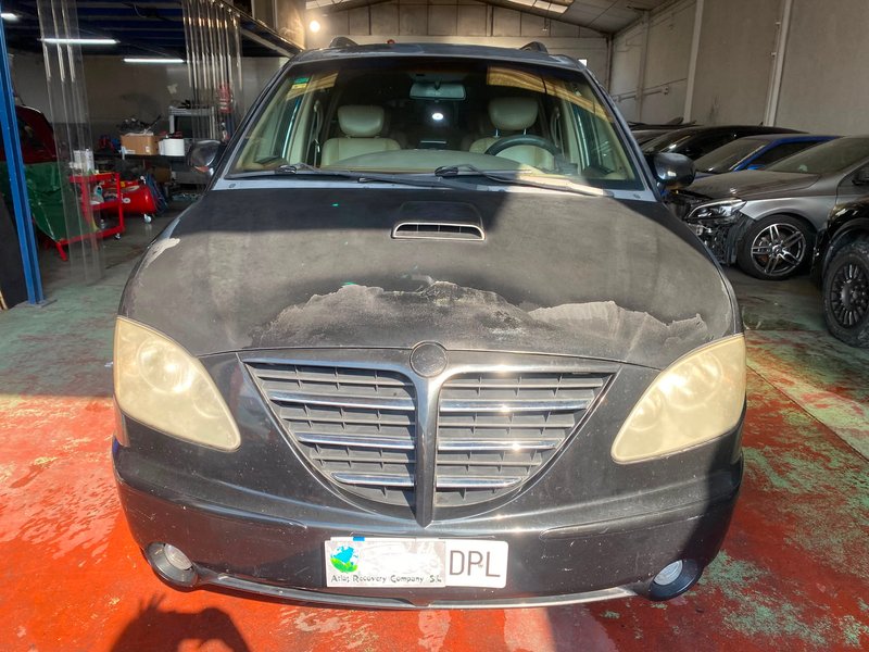 SsangYong Rodius 2005 - foto 1