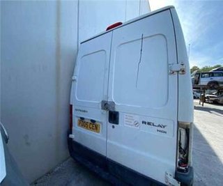 Citroen Jumper Camion 2.2 33 L 2.2 HDi / -HDi 100
