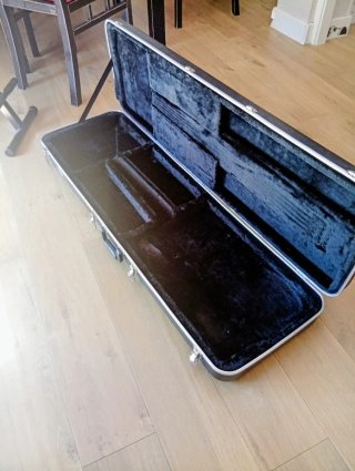 Estuche Rígido TKL Bajo Eléctrico