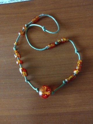 Collana donna corda perle arancio e rosse