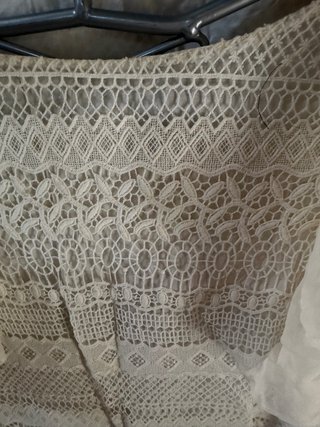 Vestido blanco encaje volantes