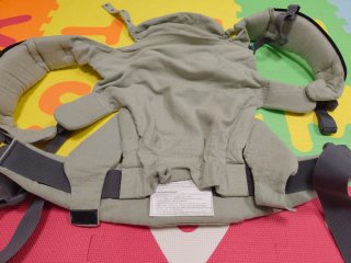 Mochila Portabebés Boba X casi sin uso.