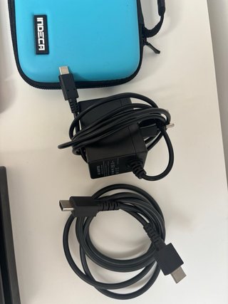 Nintendo Switch Azul/Rojo + Accesorios