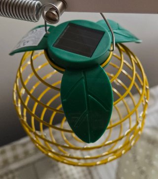 Lanterna solare a forma di frutta