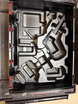 Maleta Milwaukee M18 FUEL para Sierra Sable