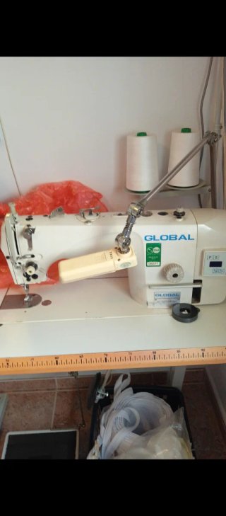 Máquina de coser industrial GLOBAL