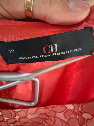 Vestido Carolina Herrera coral