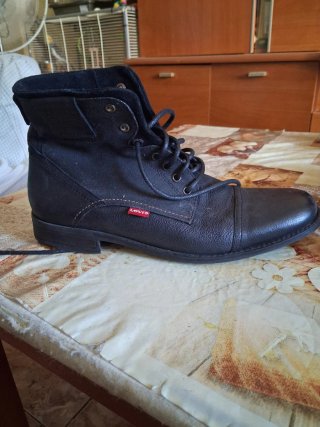 Botas Levi's Hombre Negras