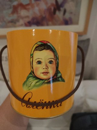 Caja rusa decorativa infantil
