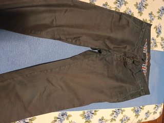 Camisa cuadros, Talla L y 7 pantalones talla 44