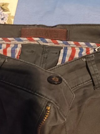 Camisa cuadros, Talla L y 7 pantalones talla 44