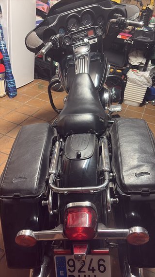 Harley-Davidson Negra - Moto Cruiser/Touring