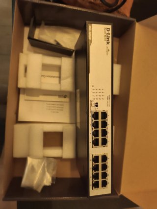 D-Link Switch 16 Puertos