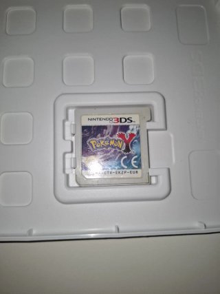 Pokémon Y Nintendo 3DS Español