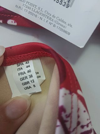 Bikini red point Rojo talla 42C Estampado Flo
