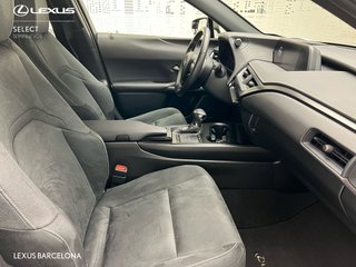 Lexus UX250H PREMIUM 2022 REF 8322