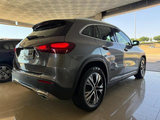 MERCEDES-BENZ GLA200D *AÑO 2024* 30.000KM