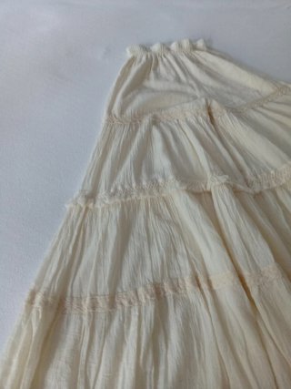 Falda larga estilo ibicenco beige Es más Pantalón