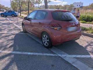 Peugeot 208- 37000km