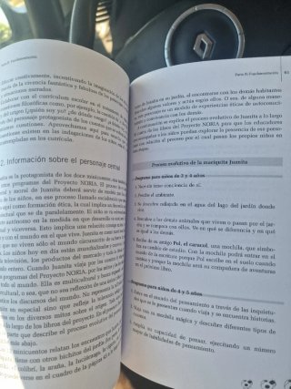 Libro jugar a pensar con niños de 3- 4 años