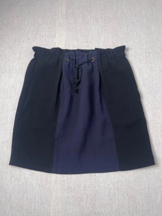 Minifalda Sandro Negra y Azul