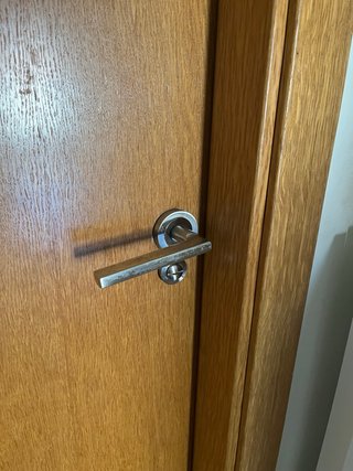 Urge venta !! Puertas de interior de madera.