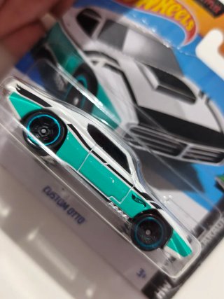Hot Wheels Custom Otto Netflix