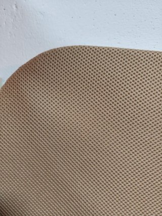 Base tapizada 135x190 con patas de aluminio