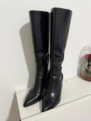 Botas altas de tacón negras de segunda (buen esta)